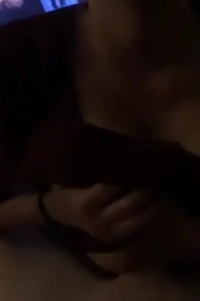 freaky slut Whiptrax made her partner cum in seconds