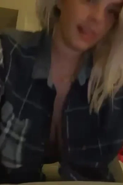 Whiptrax shakes her titties for the camera