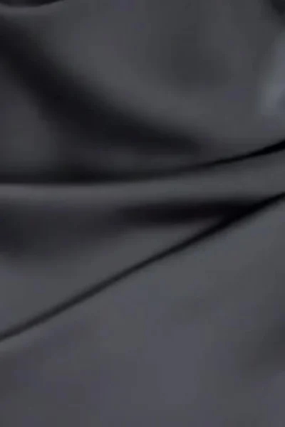 Katiegcups SHOWS HER BOOBS IN HER AMZING BLACK OUTFIT