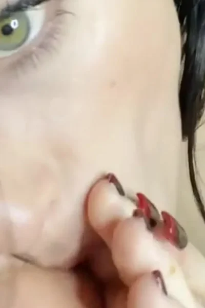 horny babe sucks her toes hard