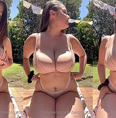 hot chick shows her boobs outdoor