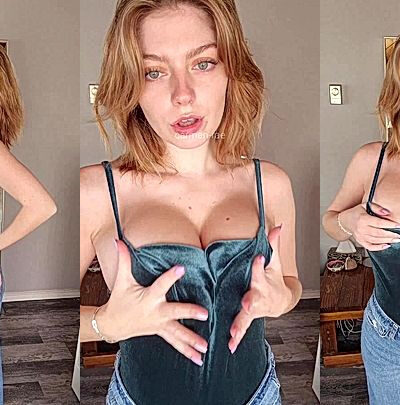 model carmen rae looking sexy as always