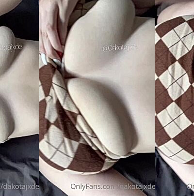 Dakota Jade shows her onlyfans subscribers her amazing body