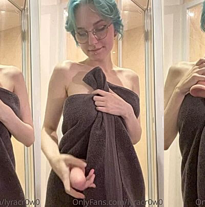 getting ready to put this huge dildo in my wet pussy Lyra crow