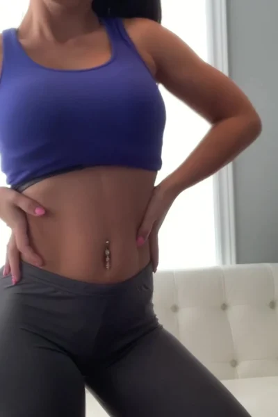 busty girl flaunts her big fat ass on cam Miss Lexa leak